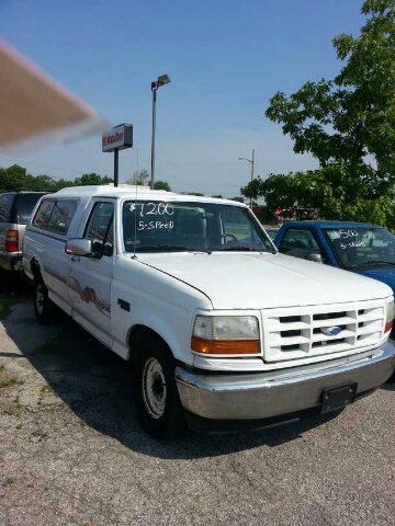 1994 Ford F150 4d Sedan 3.5L SE Plus