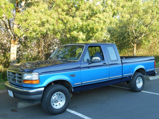 1994 Ford F150 Lariat 4x4 DRW