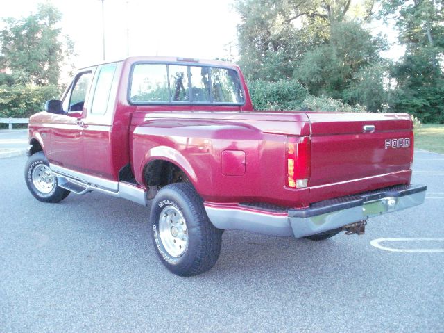 1994 Ford F150 SLT 1 Ton Dually 4dr 35