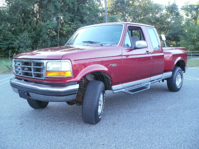 1994 Ford F150 SLT 1 Ton Dually 4dr 35