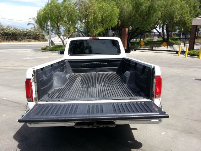 1996 Ford F150 SR5 . DBL CAB