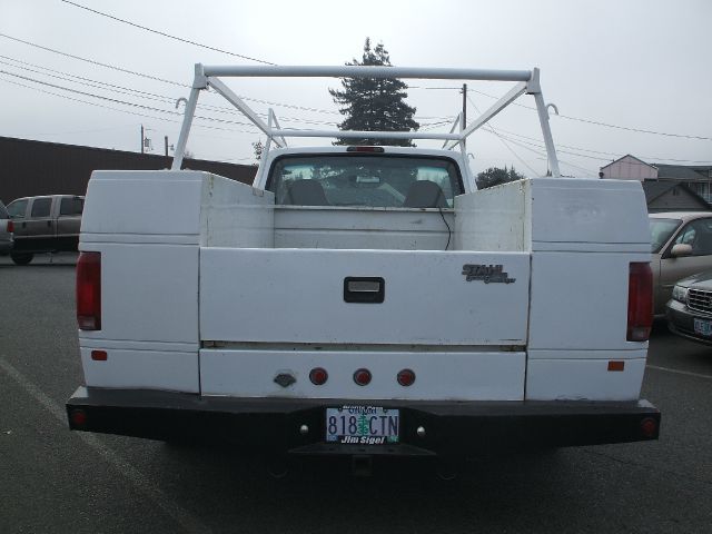 1996 Ford F150 2dr Reg Cab 135 WB Truck