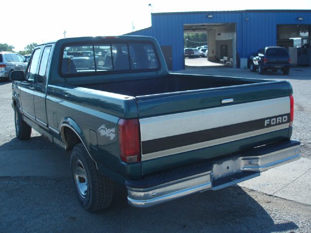 1996 Ford F150 SLT 1 Ton Dually 4dr 35