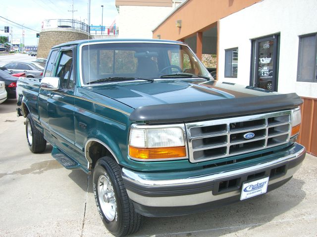 1996 Ford F150 SLT 1 Ton Dually 4dr 35