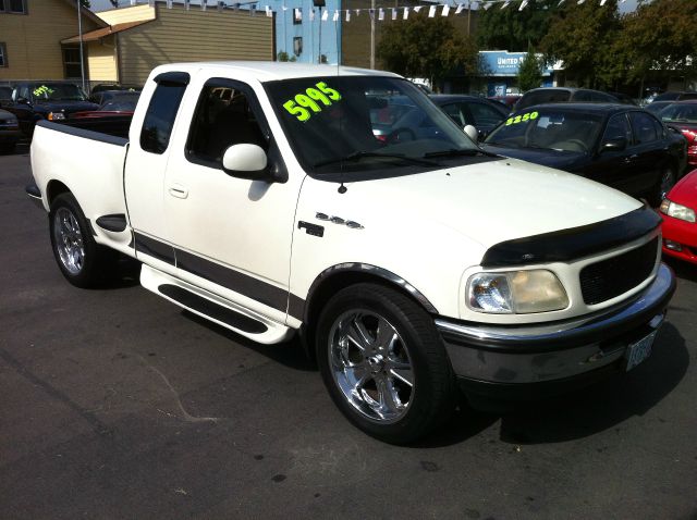 1997 Ford F150 King Ranch Moonroof