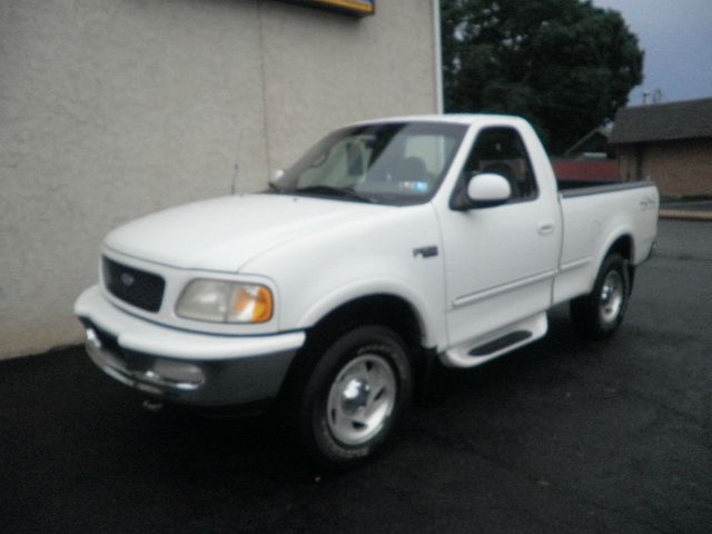 1997 Ford F150 1500 LT 4WD