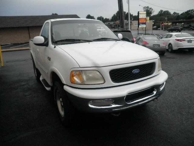 1997 Ford F150 1500 LT 4WD