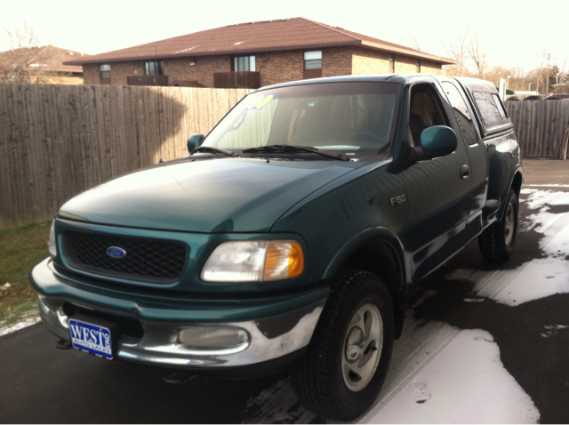 1997 Ford F150 5d Wagon SE w/XM 2WD