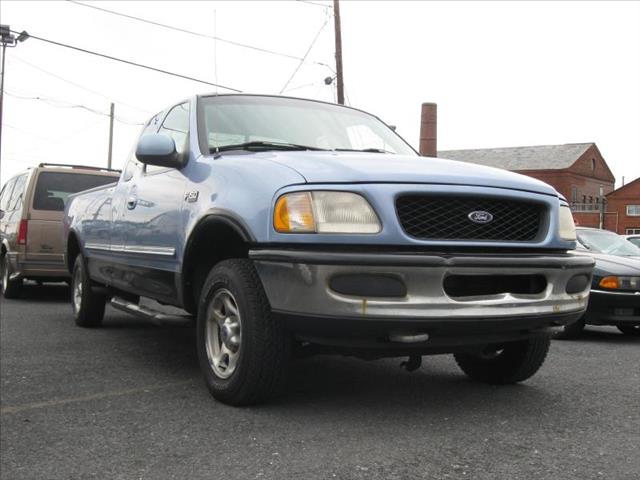 1997 Ford F150 2dr Cpe Base