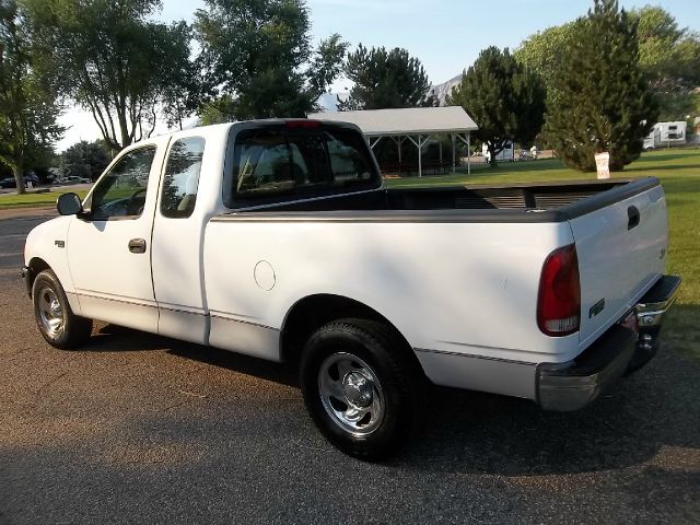 1998 Ford F150 K1500 Lt