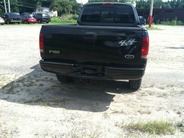 1998 Ford F150 Crew Cab 143.5 WB 4WD SLT