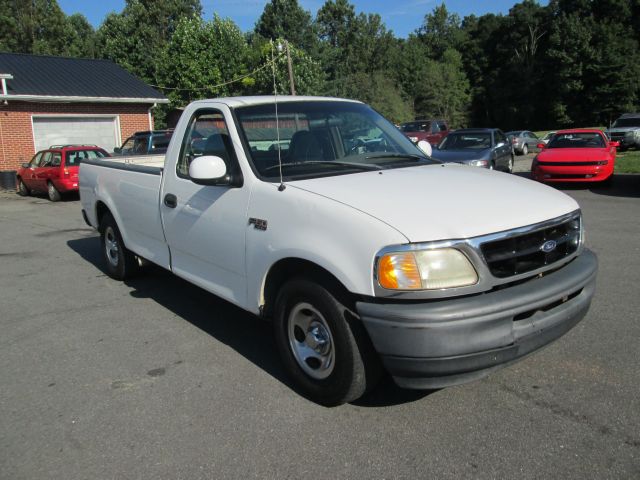 1998 Ford F150 103 WB XLT