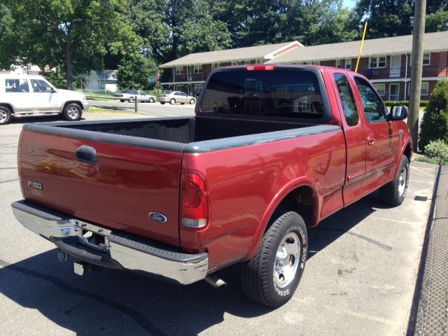 1999 Ford F150 SE Well Kept Alloy Wheels