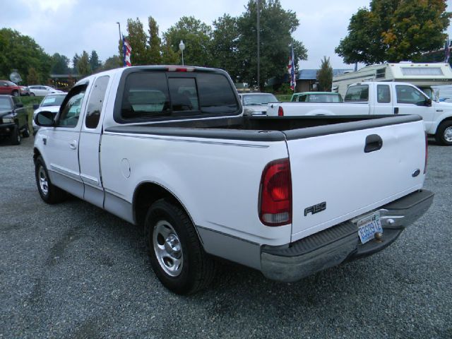 1999 Ford F150 XLT Supercrew Short Bed 2WD