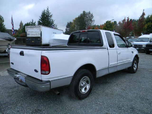 1999 Ford F150 XLT Supercrew Short Bed 2WD