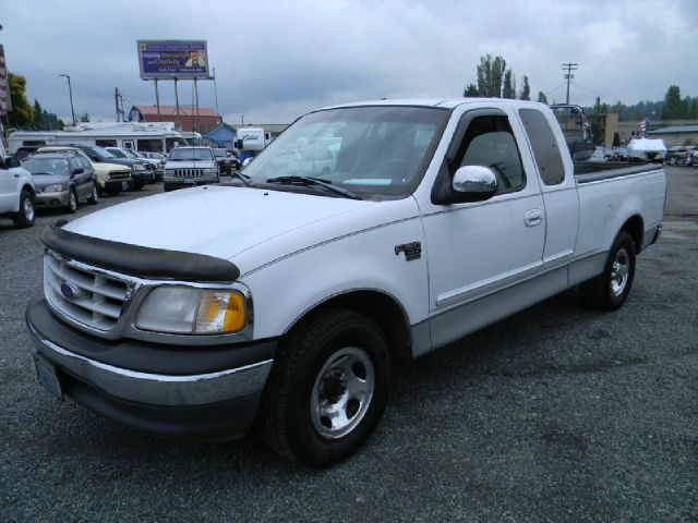 1999 Ford F150 XLT Supercrew Short Bed 2WD