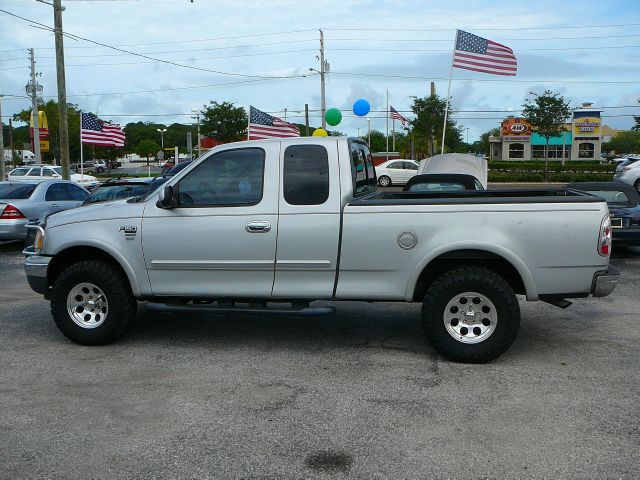 1999 Ford F150 SLT 1 Ton Dually 4dr 35