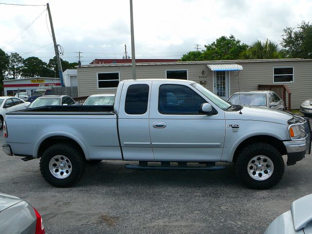 1999 Ford F150 SLT 1 Ton Dually 4dr 35