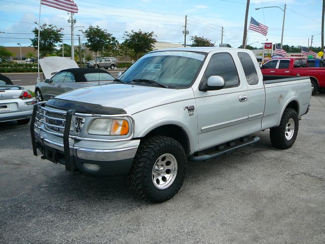 1999 Ford F150 SLT 1 Ton Dually 4dr 35