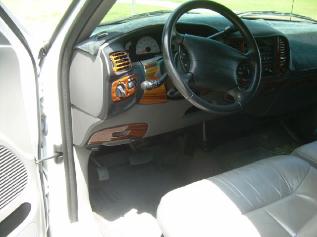 1999 Ford F150 LT Crew Cab