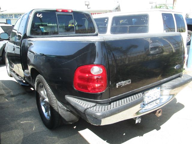 2000 Ford F150 SLE 5.3L V8 4WD 9 Passenger ABS TC