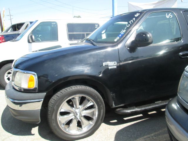 2000 Ford F150 SLE 5.3L V8 4WD 9 Passenger ABS TC