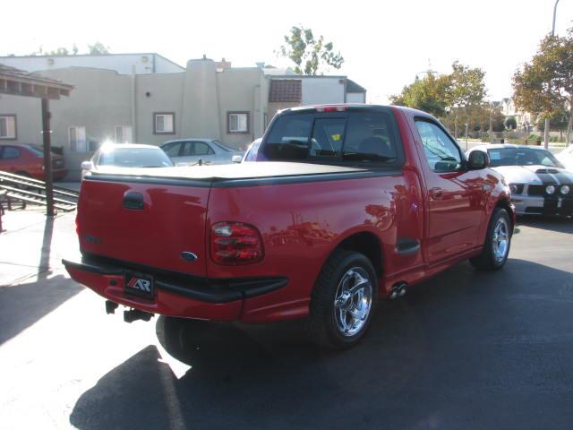 2000 Ford F150 SLT XUV