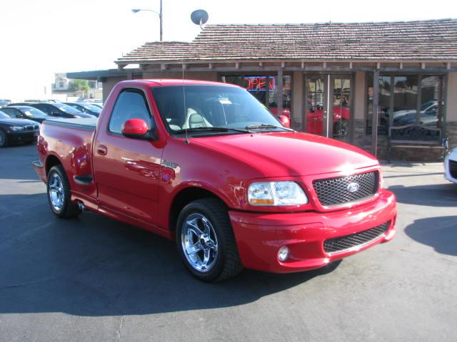 2000 Ford F150 SLT XUV