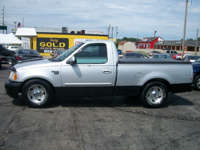 2000 Ford F150 Extended LS