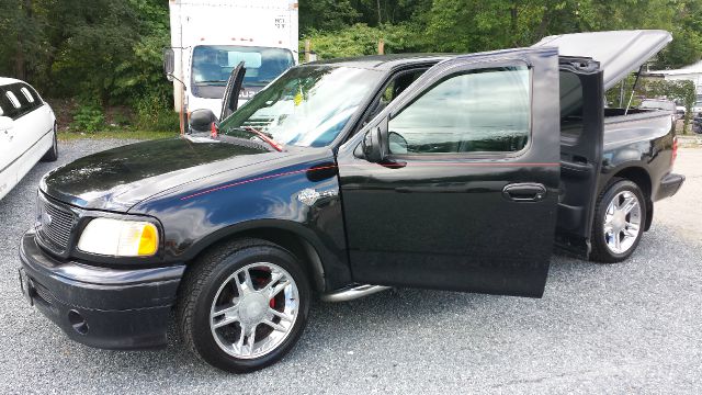 2000 Ford F150 2004 Nissan S