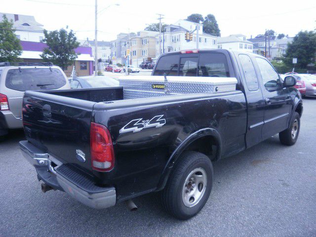 2000 Ford F150 SLT 1 Ton Dually 4dr 35