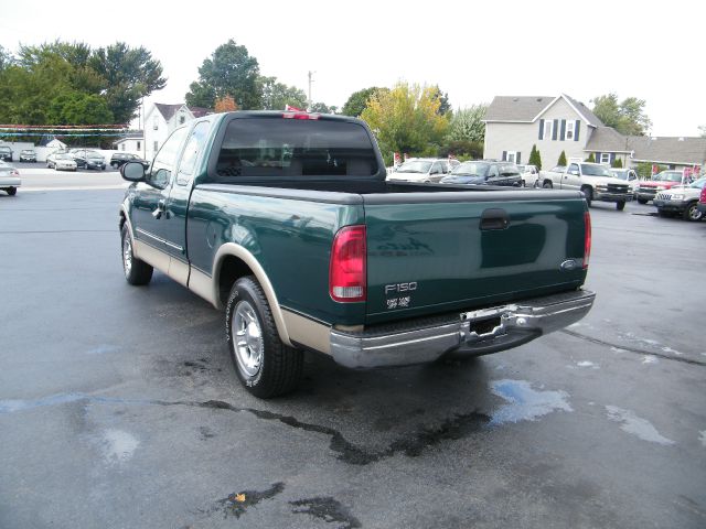 2000 Ford F150 Executive L