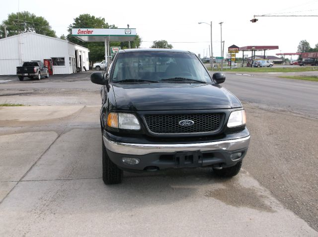 2000 Ford F150 SLT 1 Ton Dually 4dr 35