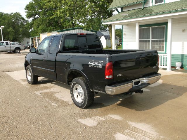 2000 Ford F150 SLT 1 Ton Dually 4dr 35