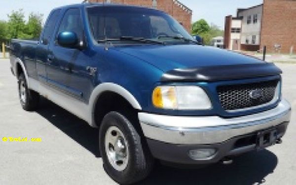 2000 Ford F150 Extended LS