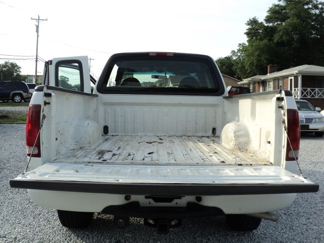 2000 Ford F150 Reg Cab 108 WB