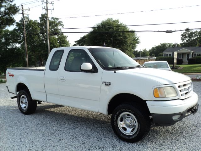 2000 Ford F150 Reg Cab 108 WB