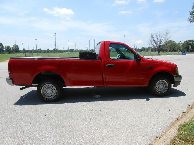 2000 Ford F150 103 WB XLT