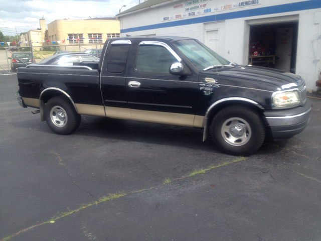 2000 Ford F150 LT1 FWD Wagon