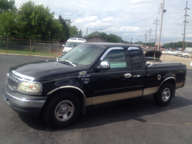 2000 Ford F150 LT1 FWD Wagon