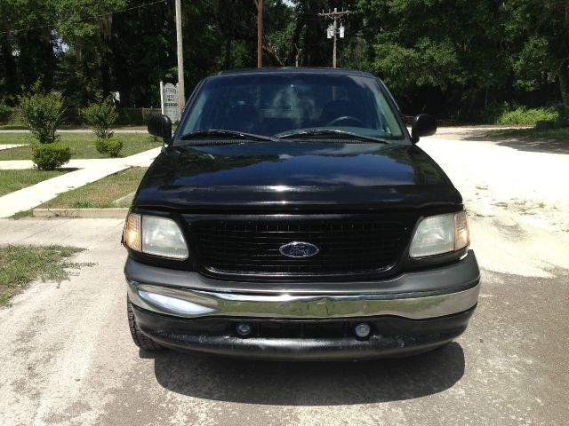 2000 Ford F150 Extended LS