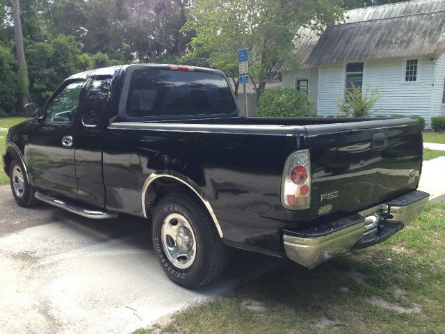 2000 Ford F150 Extended LS