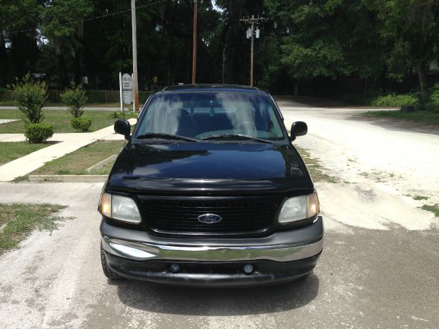 2000 Ford F150 Extended LS