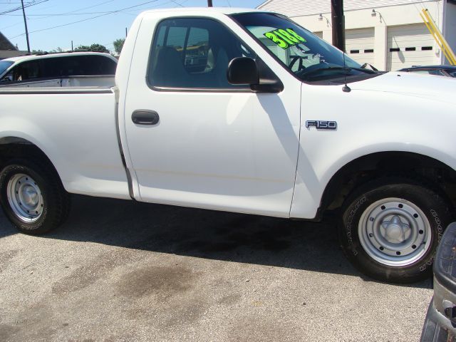 2000 Ford F150 103 WB XLT