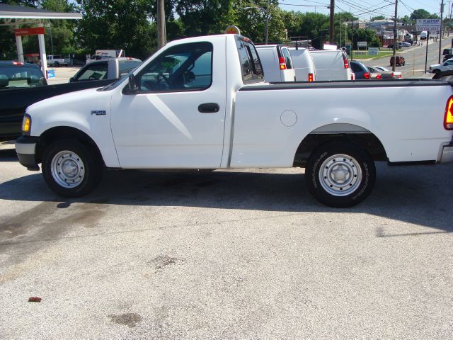 2000 Ford F150 103 WB XLT