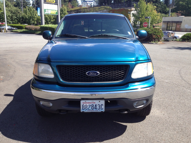 2000 Ford F150 SLT 1 Ton Dually 4dr 35