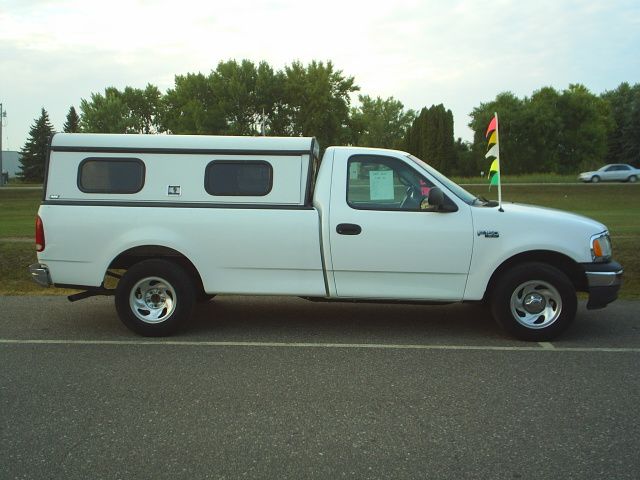 2000 Ford F150 4DR SE 2WD V6 A