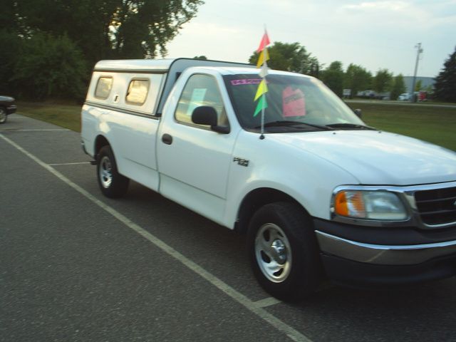 2000 Ford F150 4DR SE 2WD V6 A