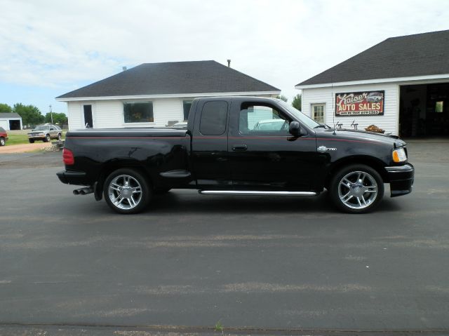 2000 Ford F150 2004 Nissan S