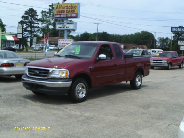 2000 Ford F150 Extended LS